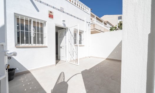 Reihenhäuser - Wiederverkauf - Torrevieja -
                Cabo Cervera - Torrevieja