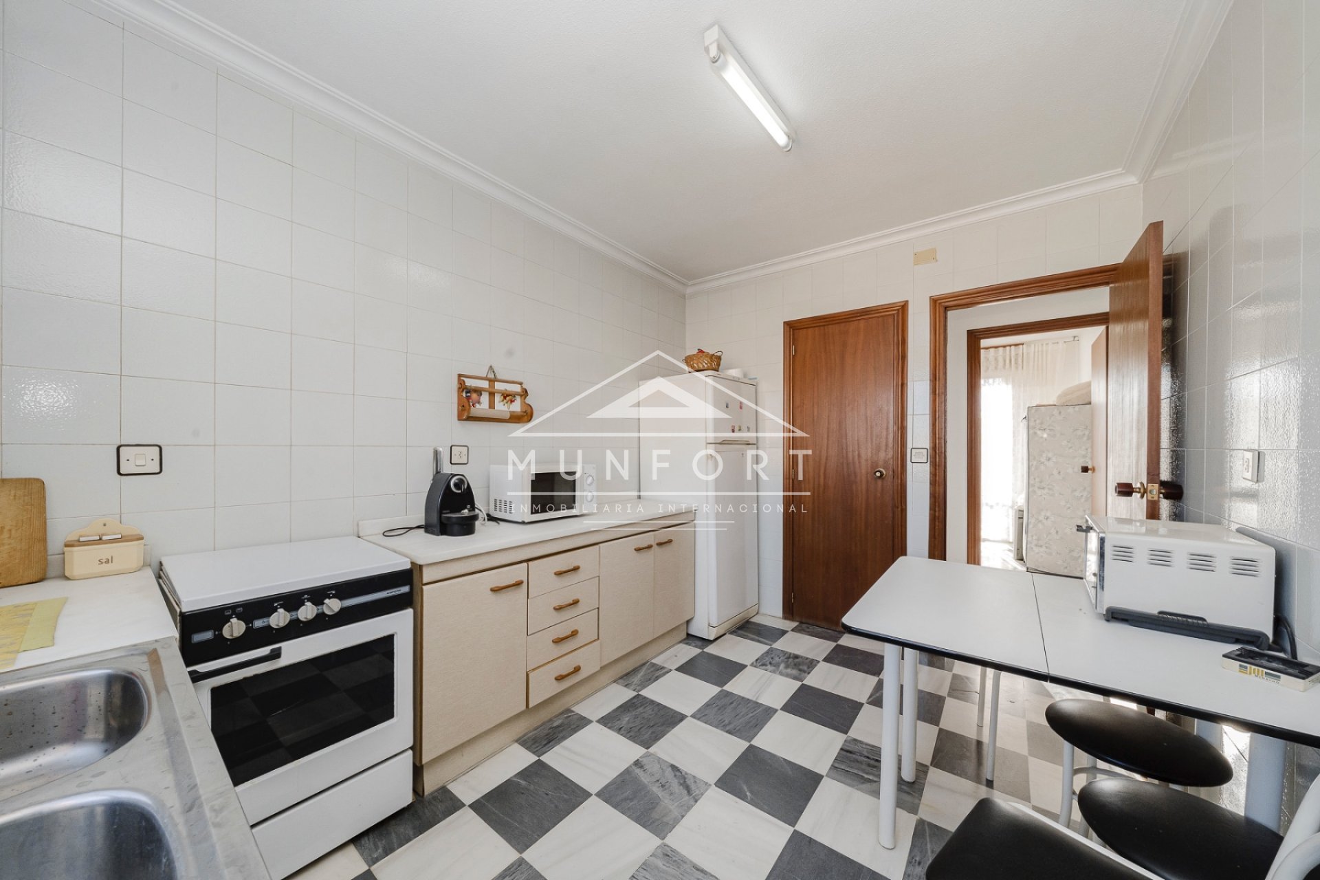 Resale - Apartments -
Águilas