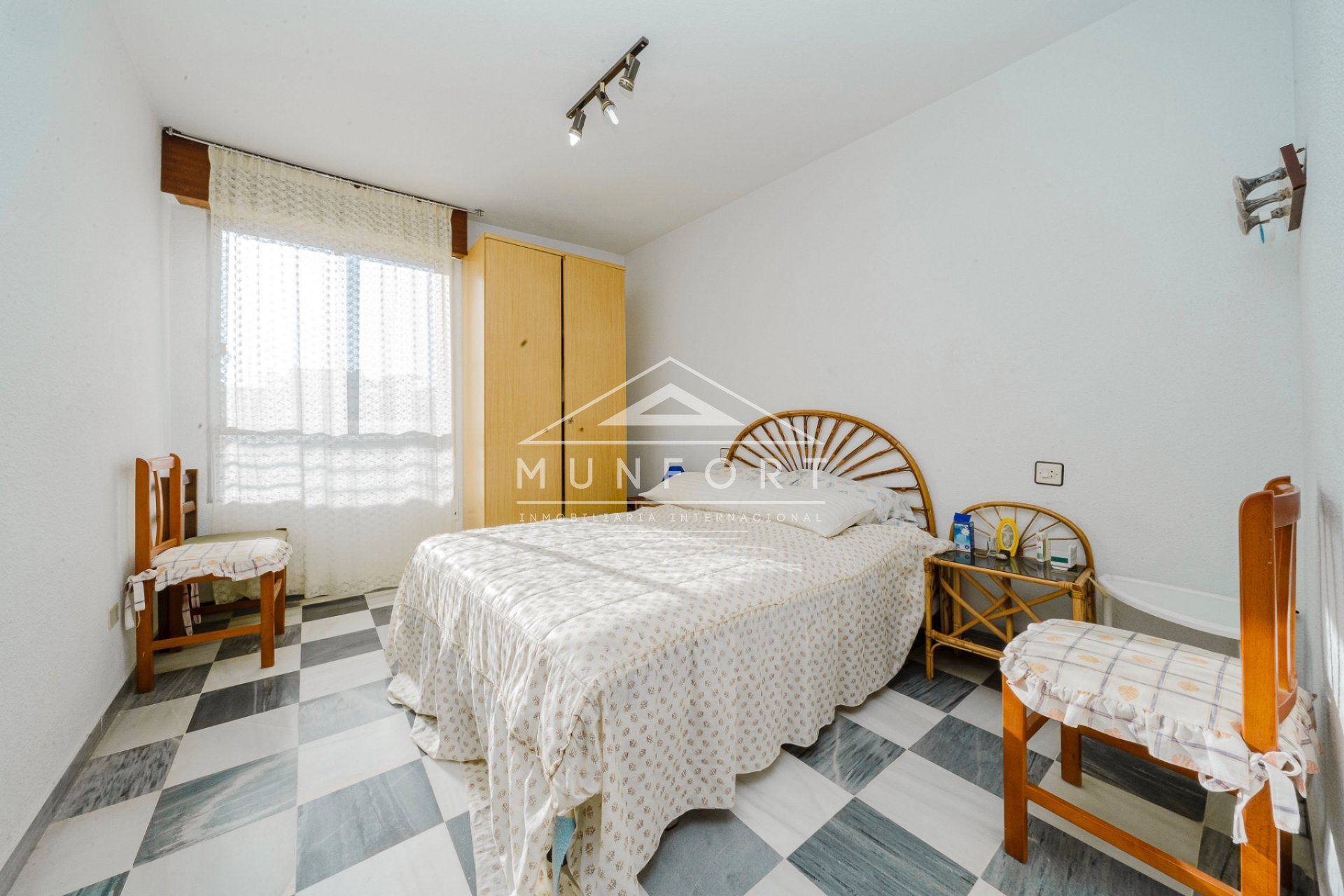 Resale - Apartments -
Águilas