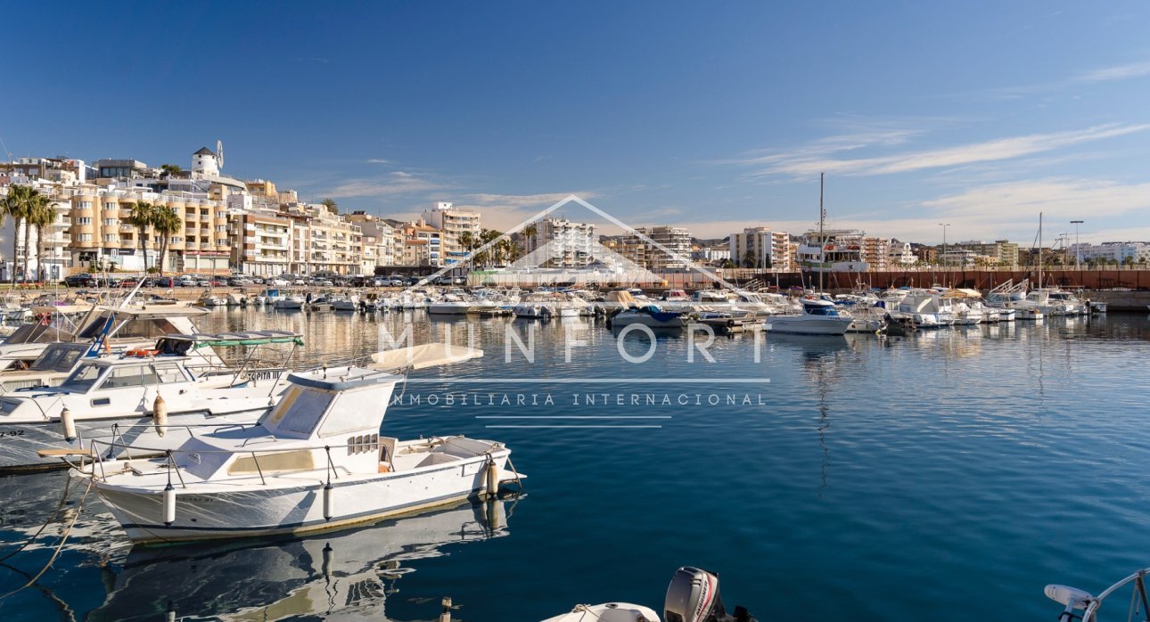 Resale - Apartments -
Águilas