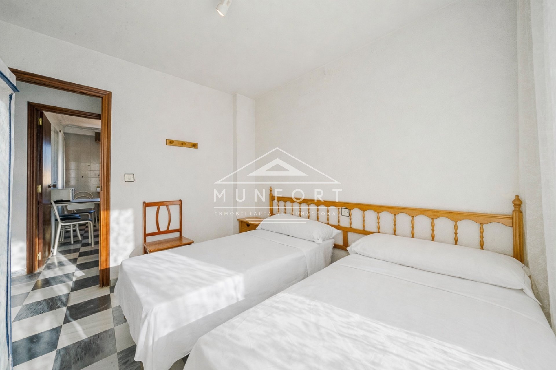 Resale - Apartments -
Águilas