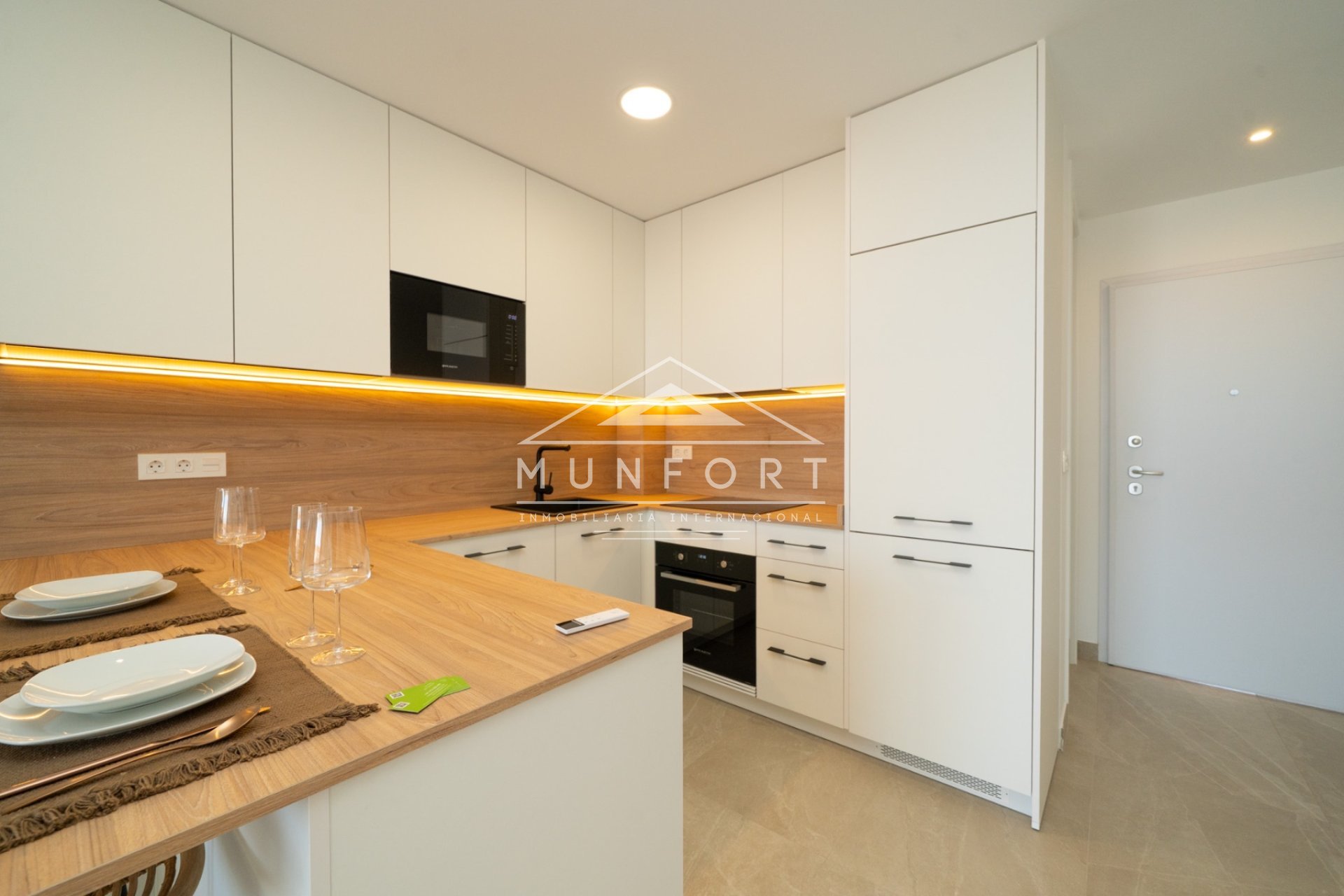 Resale - Apartments -
Benijófar