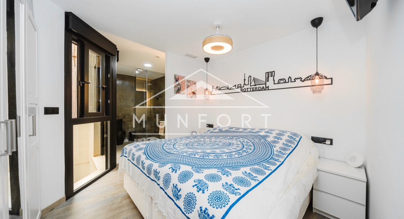 Resale - Apartments -
Benijófar