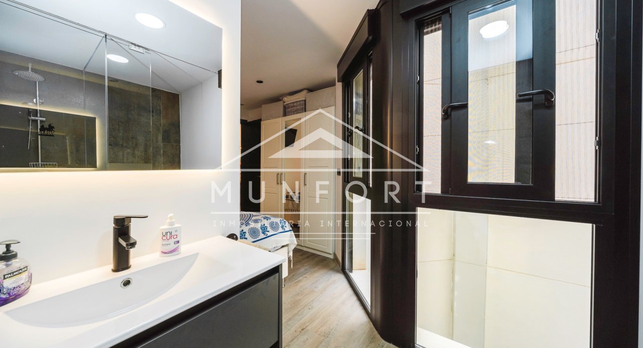 Resale - Apartments -
Benijófar