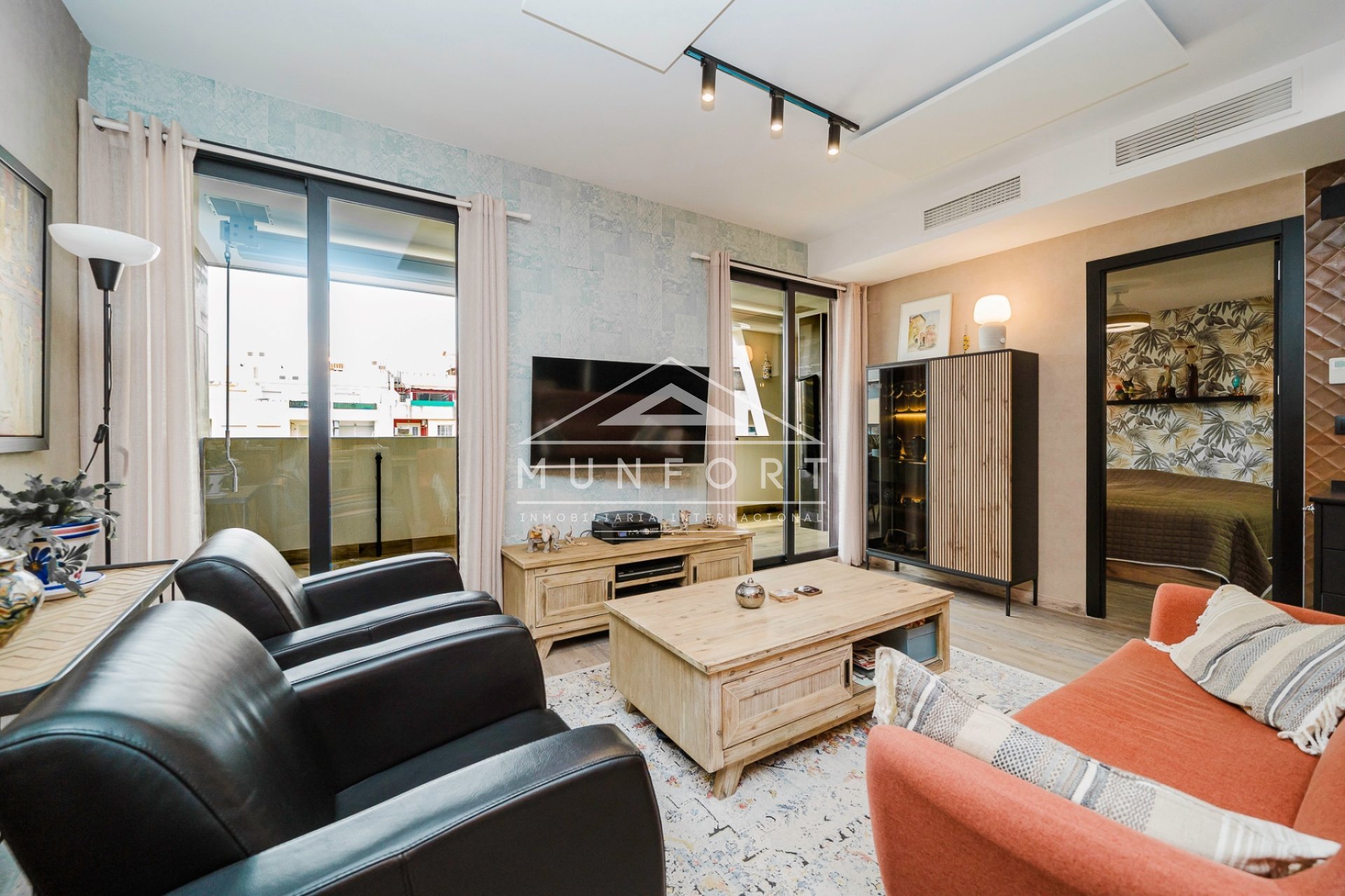 Resale - Apartments -
Benijófar