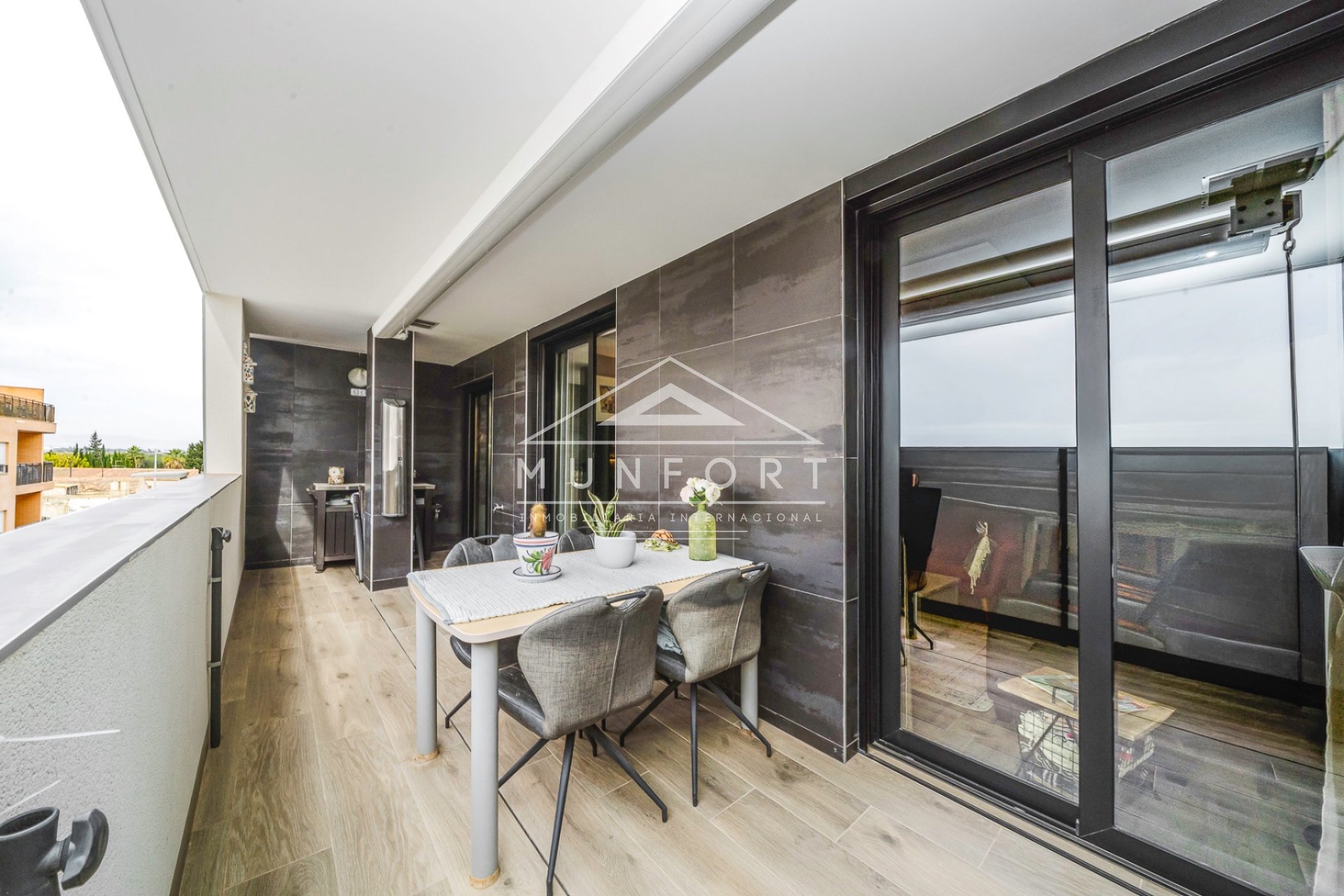 Resale - Apartments -
Benijófar