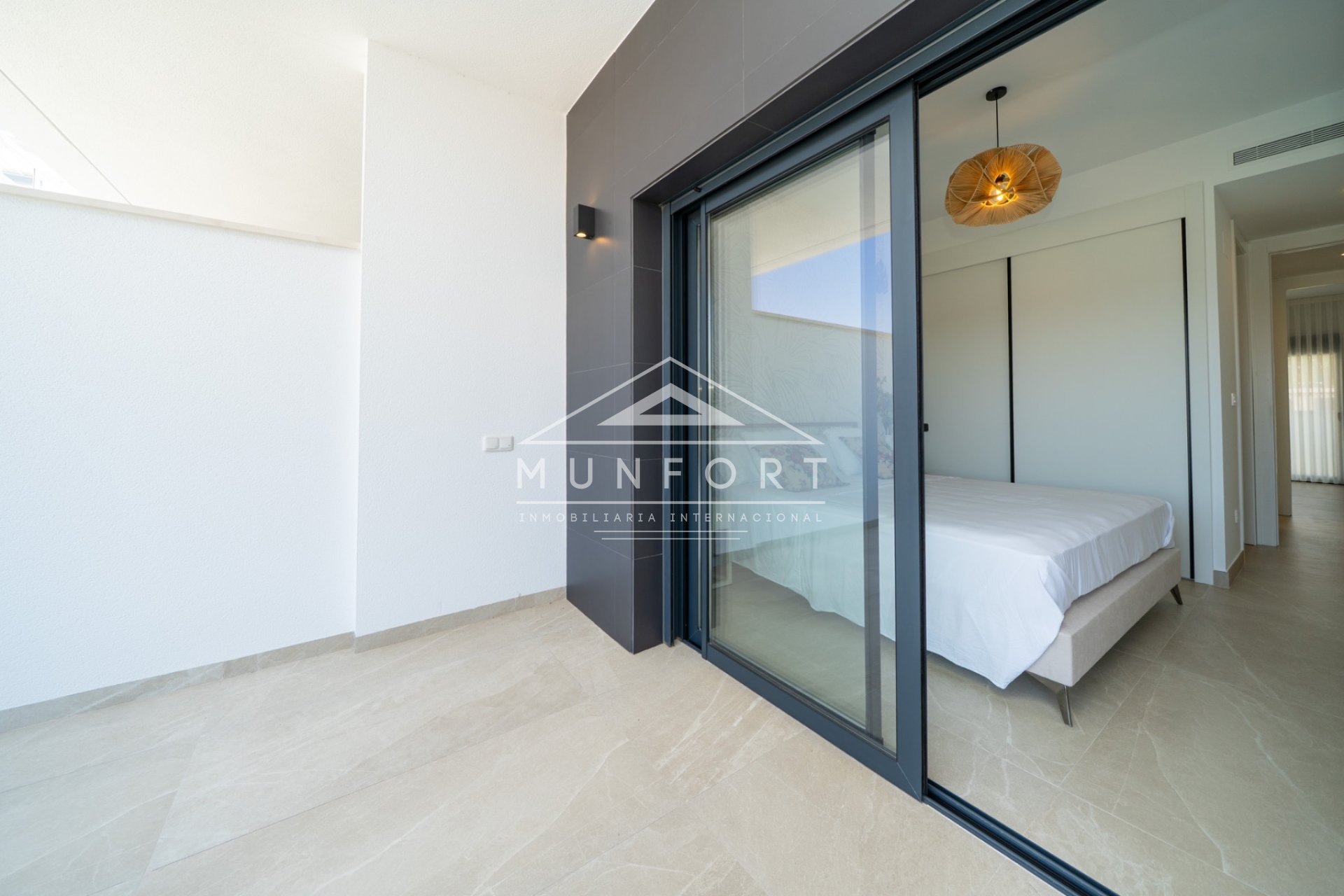 Resale - Apartments -
Benijófar