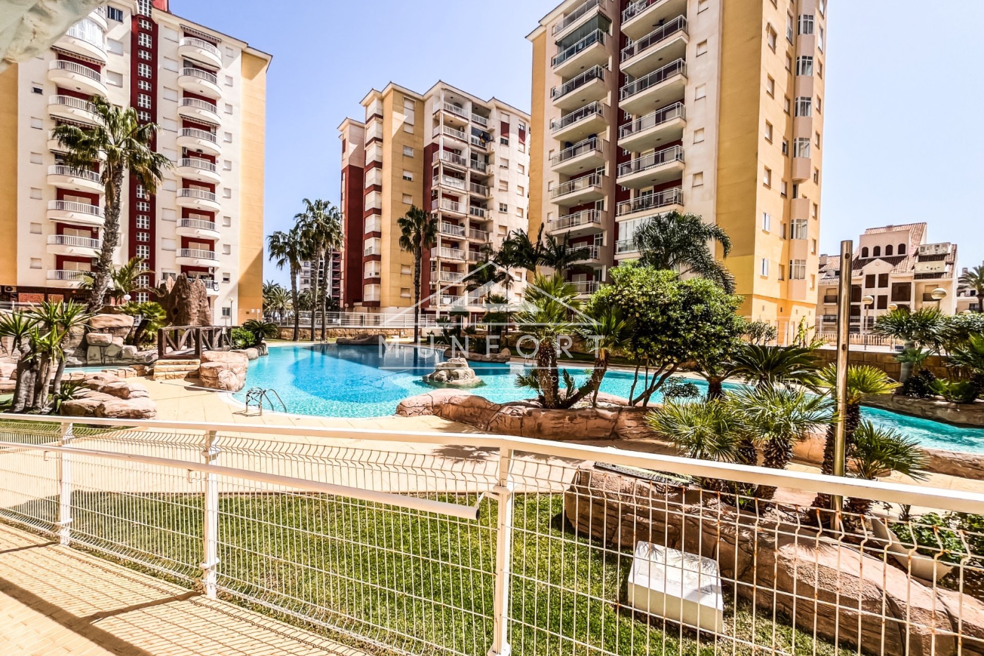 Resale - Apartments -
Cartagena - La Manga