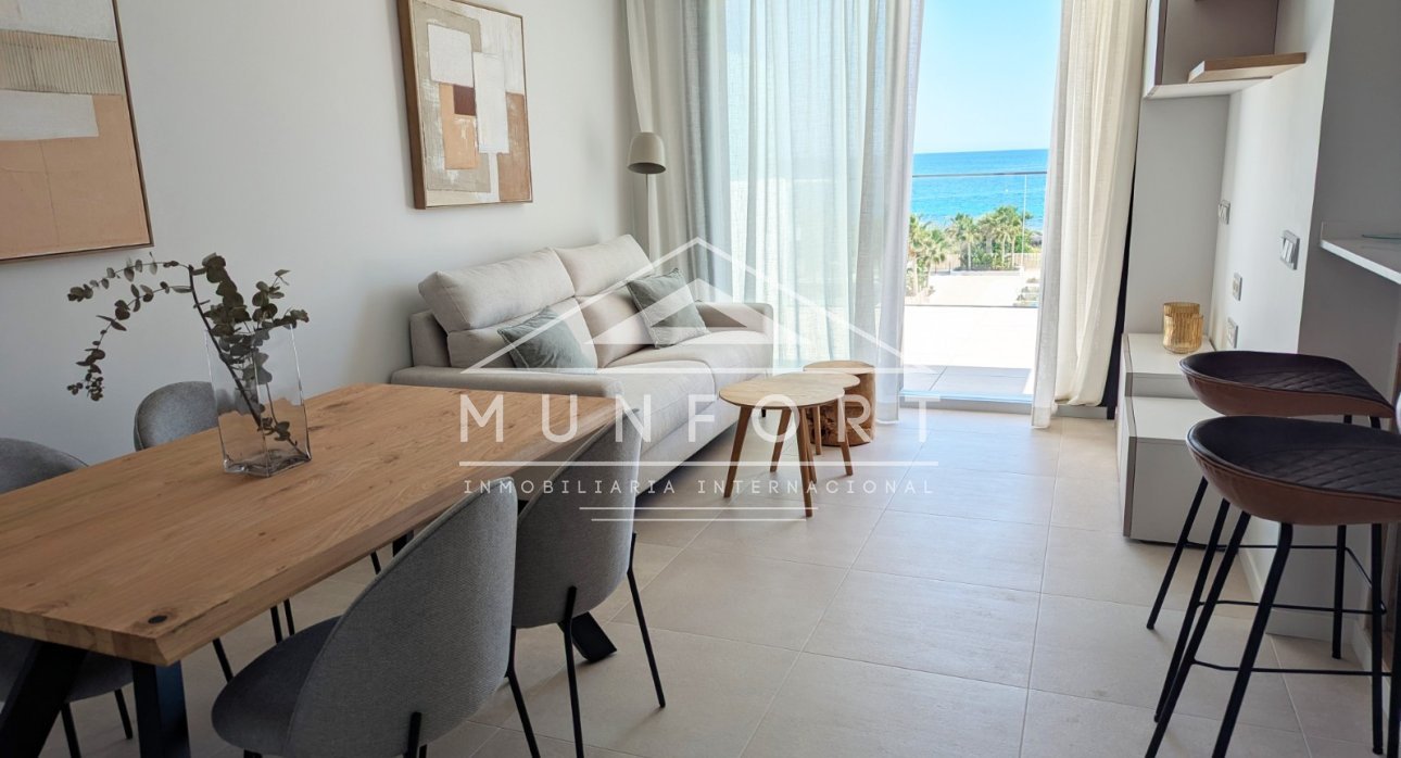 Resale - Apartments -
Dénia
