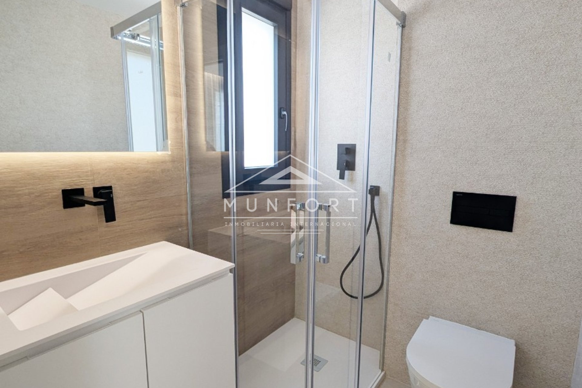 Resale - Apartments -
Dénia