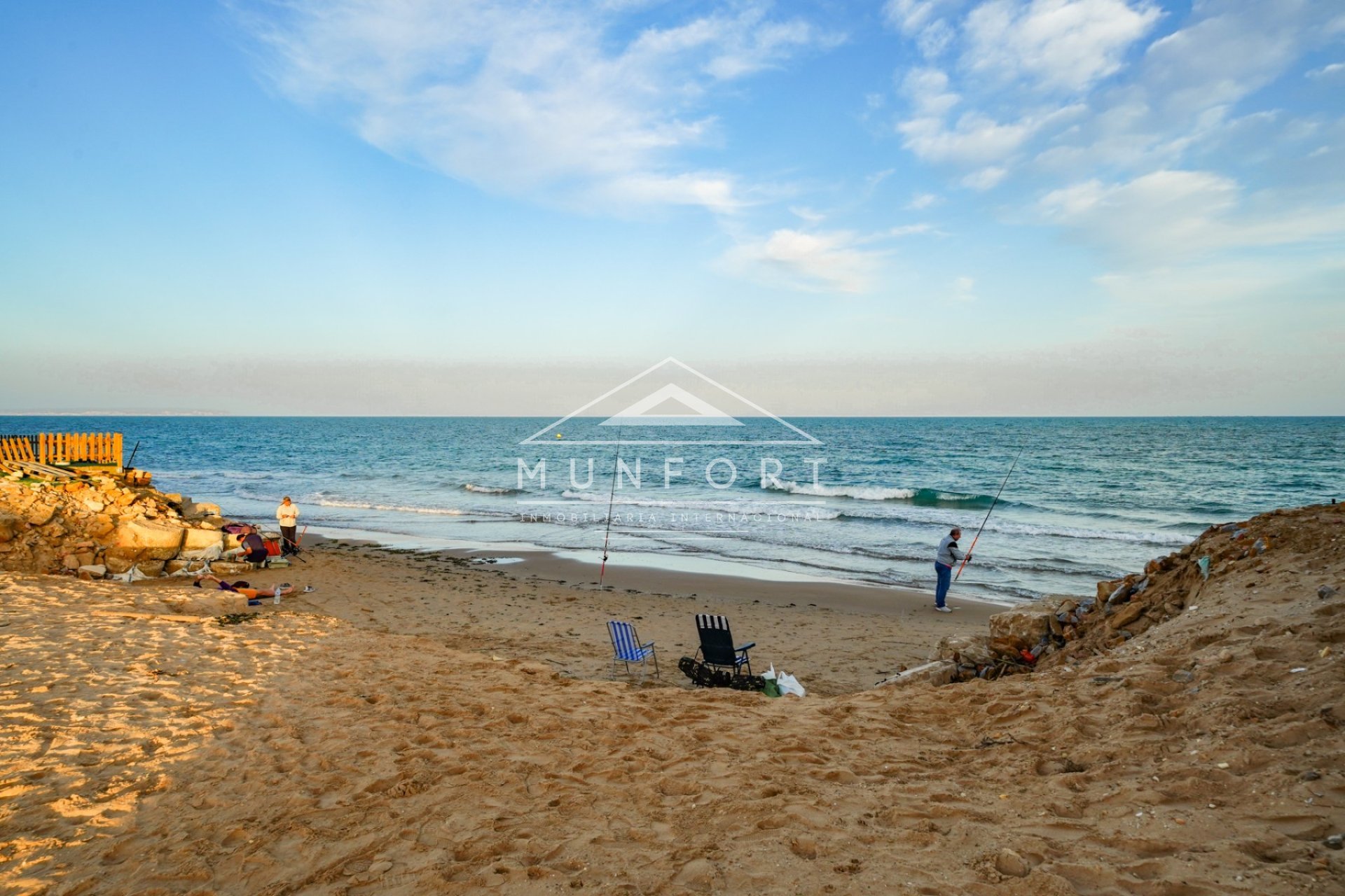 Resale - Apartments -
Guardamar del Segura - El Raso - Guardamar del Segura