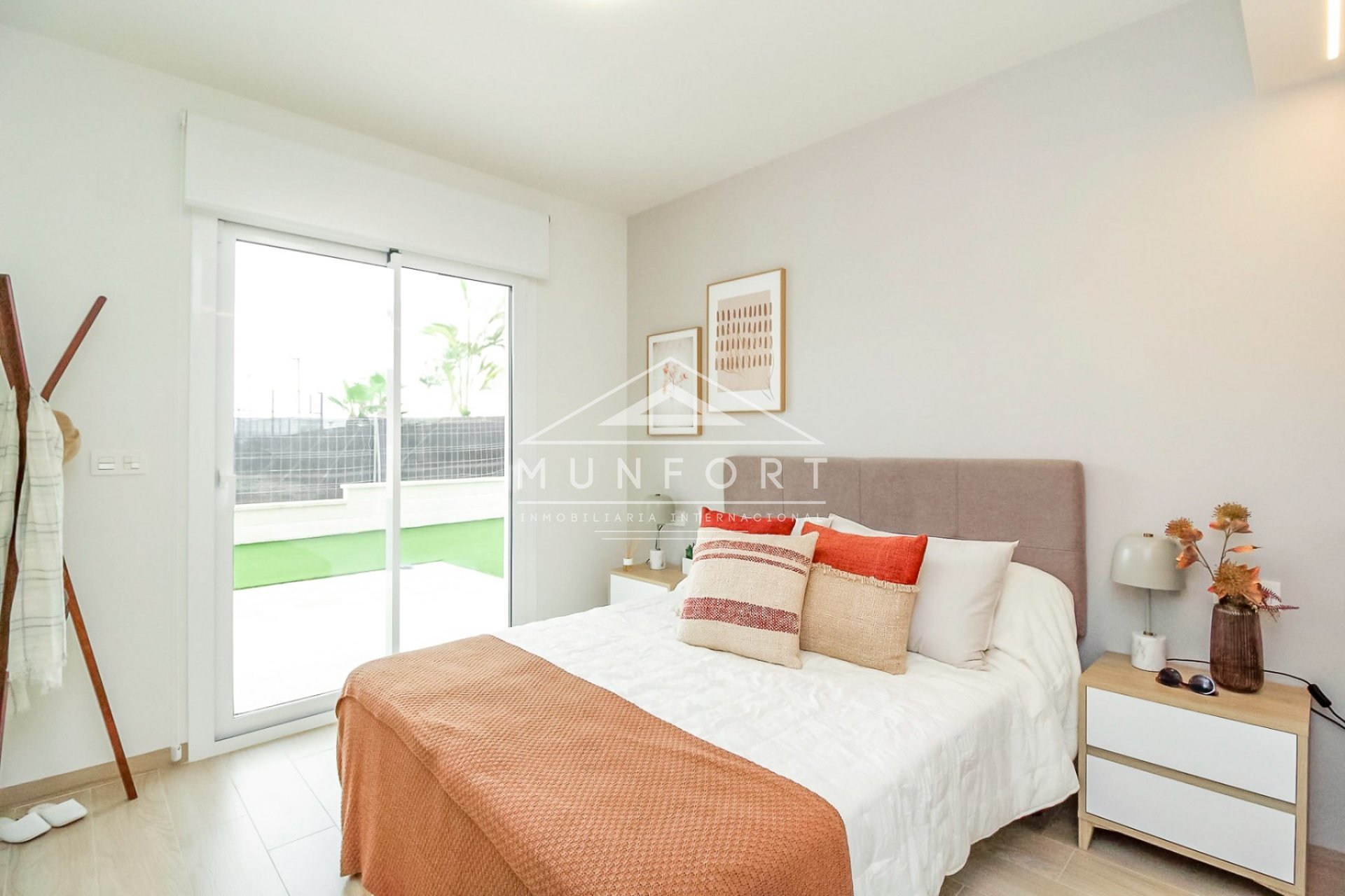 Resale - Apartments -
Guardamar del Segura - El Raso - Guardamar del Segura