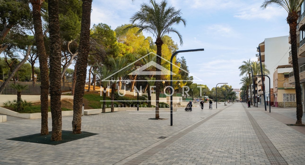 Resale - Apartments -
Guardamar del Segura - El Raso - Guardamar del Segura