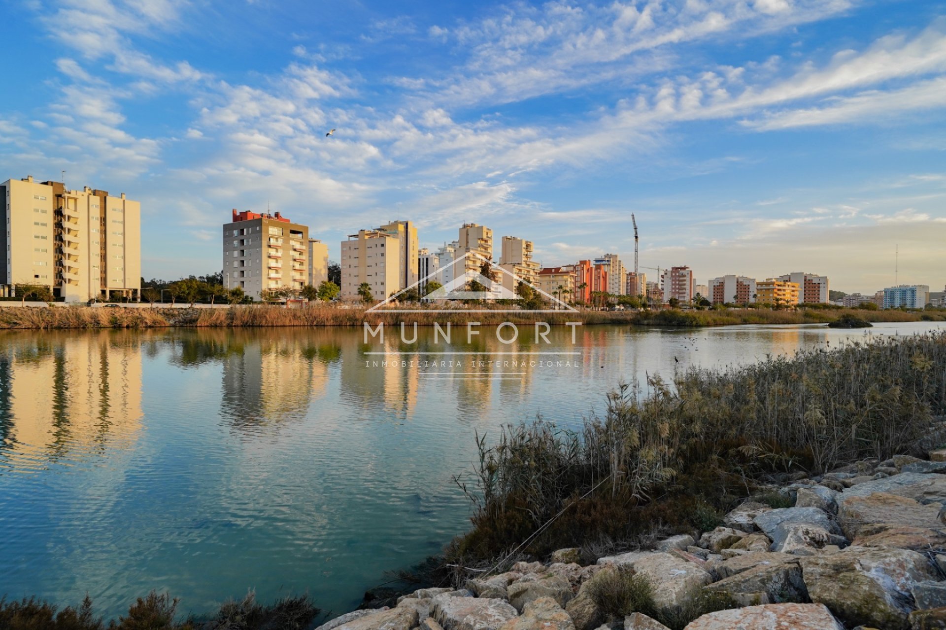 Resale - Apartments -
Guardamar del Segura - El Raso - Guardamar del Segura