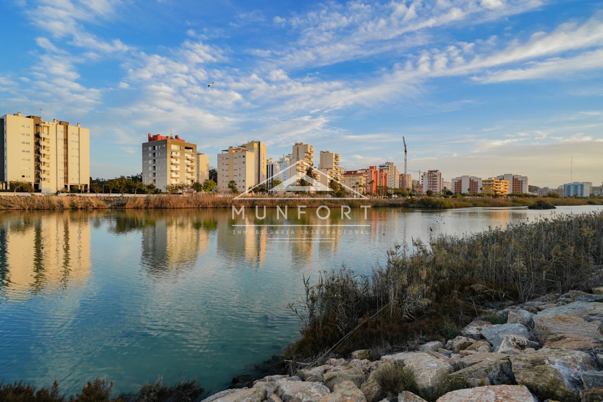 Resale - Apartments -
Guardamar del Segura