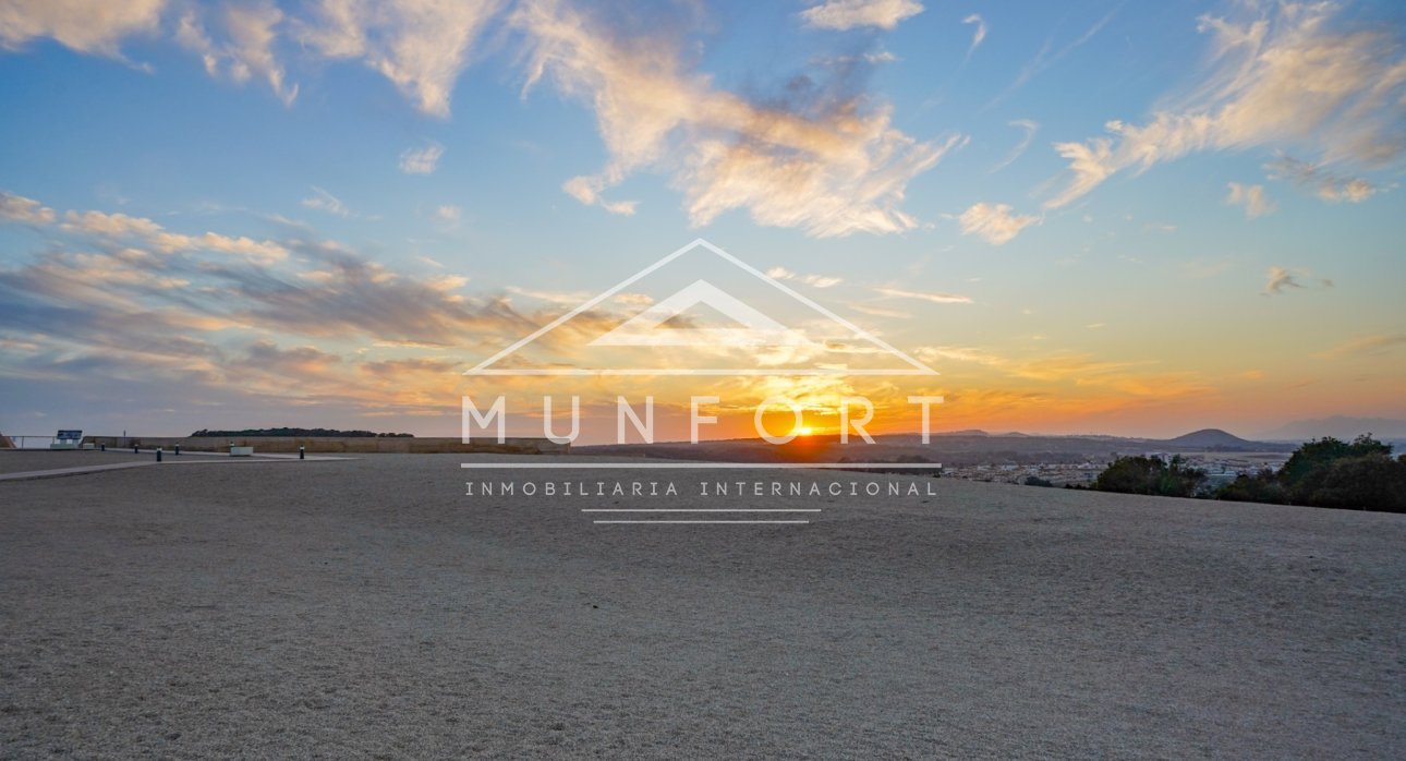 Resale - Apartments -
Guardamar del Segura