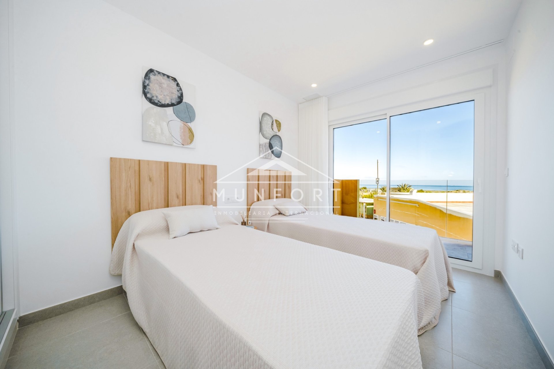 Resale - Apartments -
La Manga