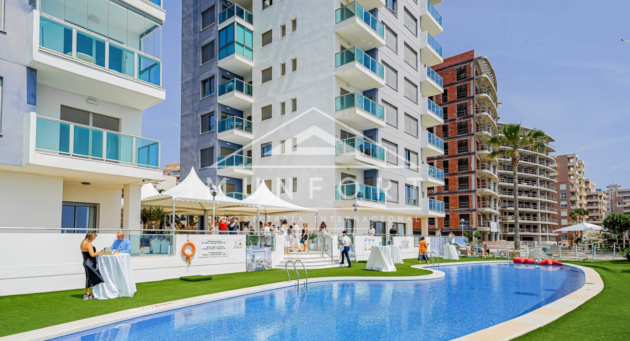 Resale - Apartments -
La Manga