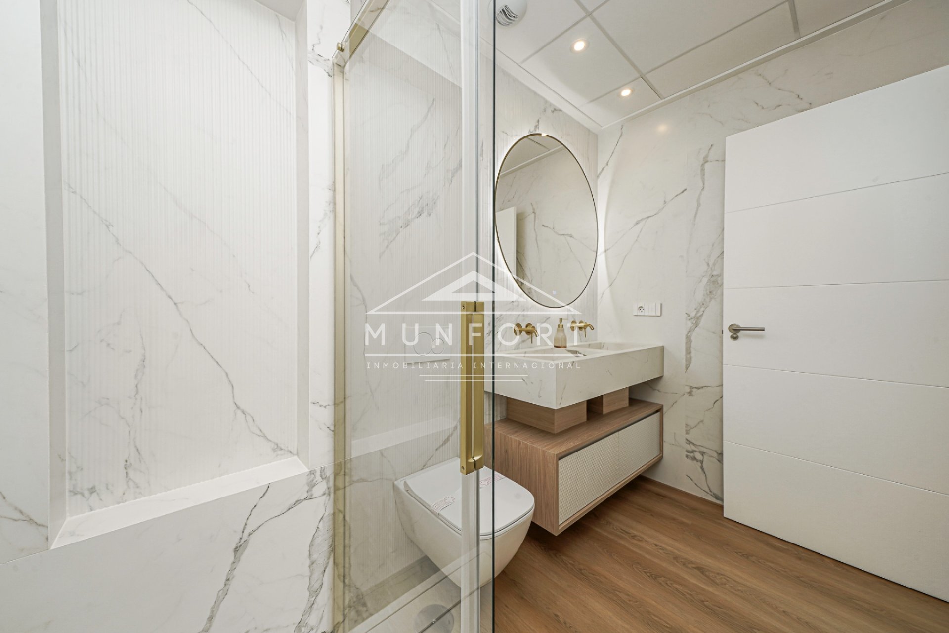 Resale - Apartments -
La Manga