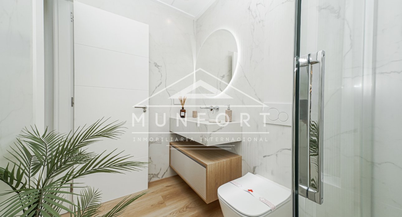 Resale - Apartments -
La Manga