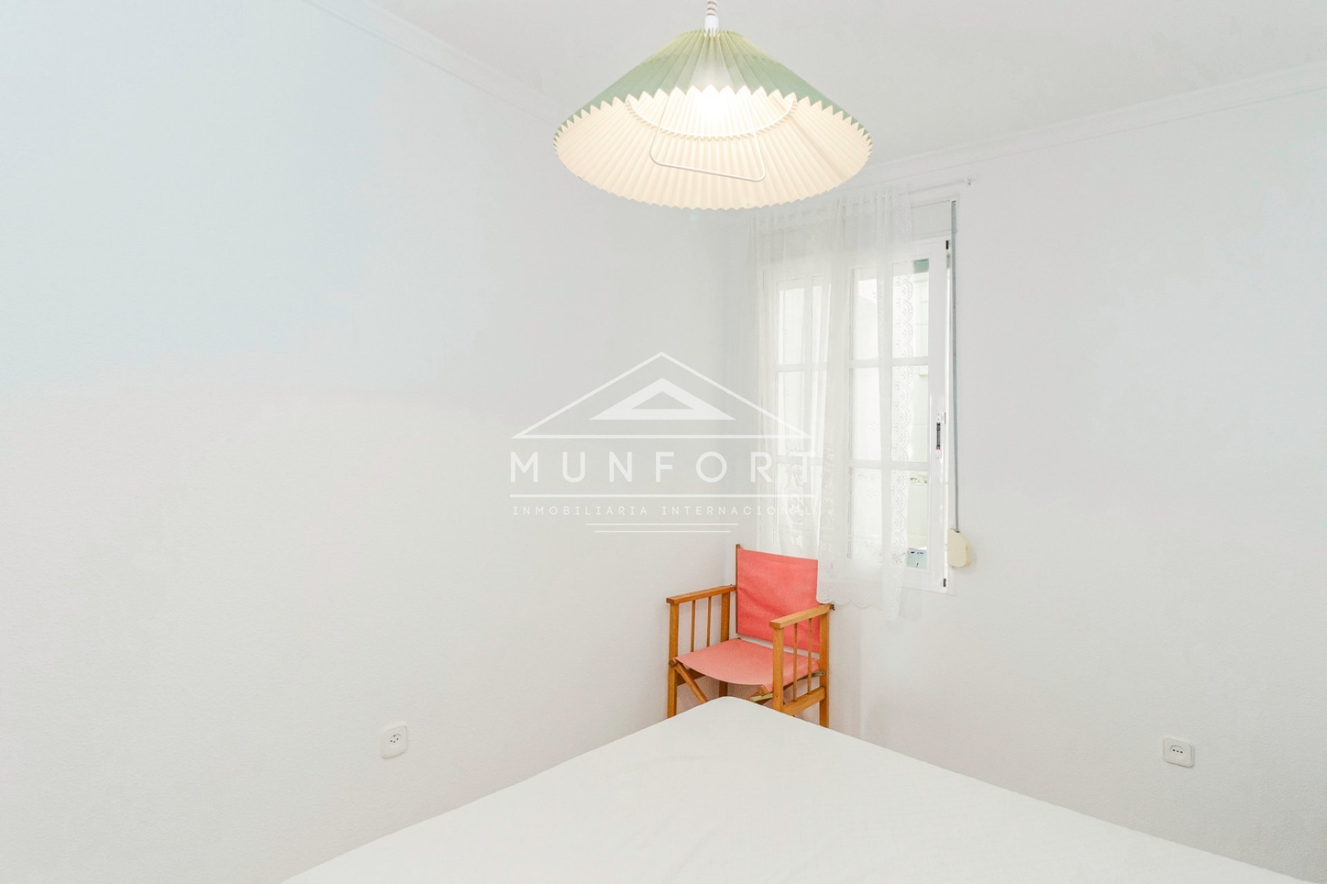 Resale - Apartments -
Los Nietos