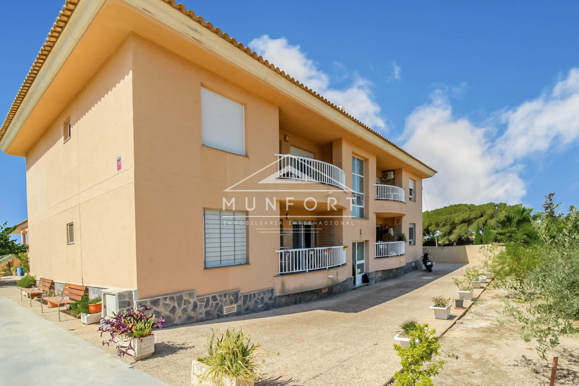 Resale - Apartments -
Los Urrutias - EL CARMOLI