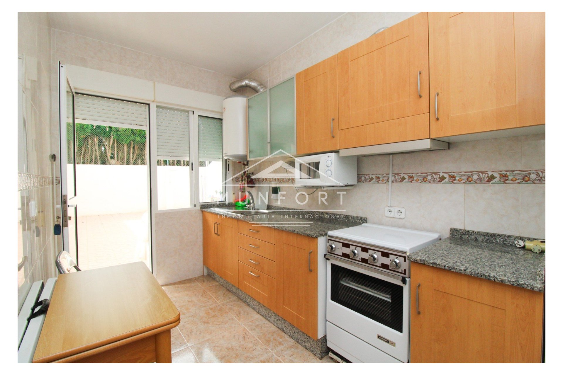 Resale - Apartments -
Los Urrutias