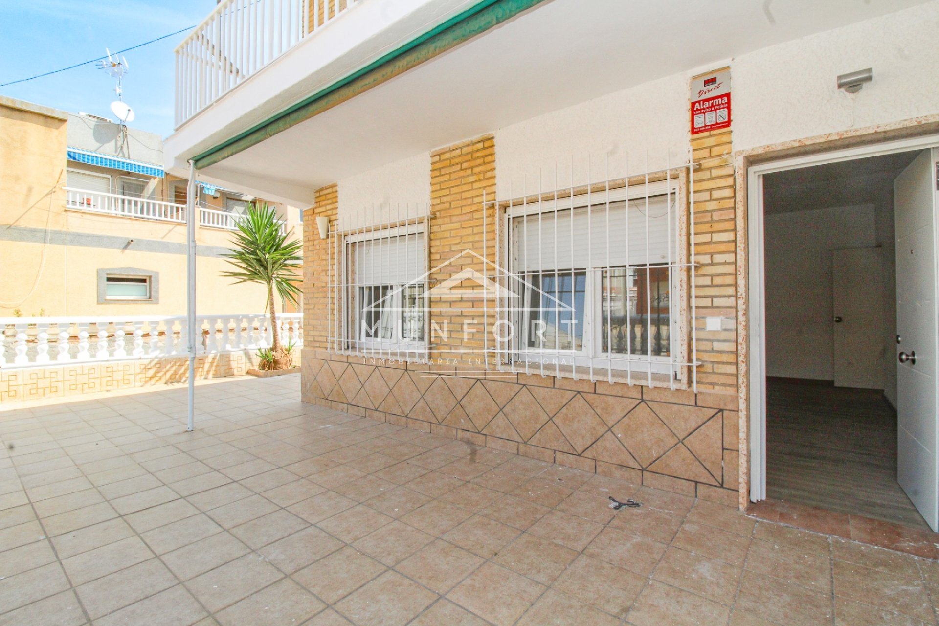 Resale - Apartments -
Los Urrutias