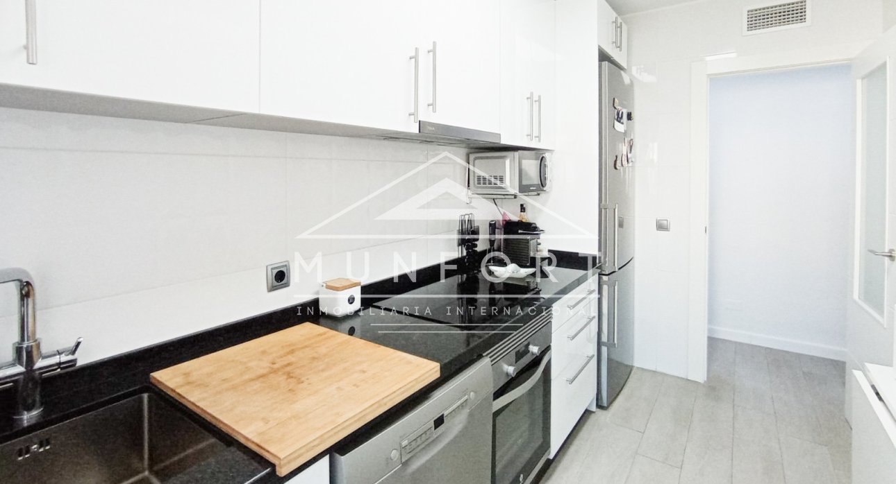 Resale - Apartments -
Los Urrutias