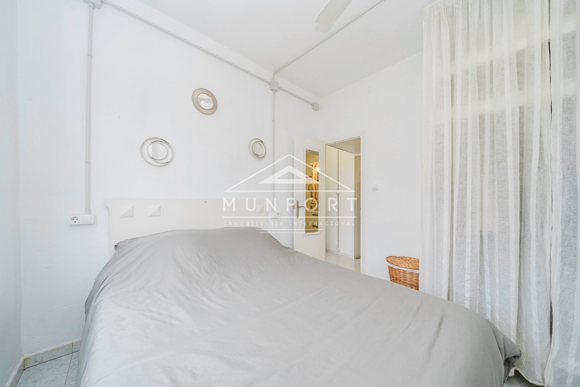 Resale - Apartments -
Los Urrutias