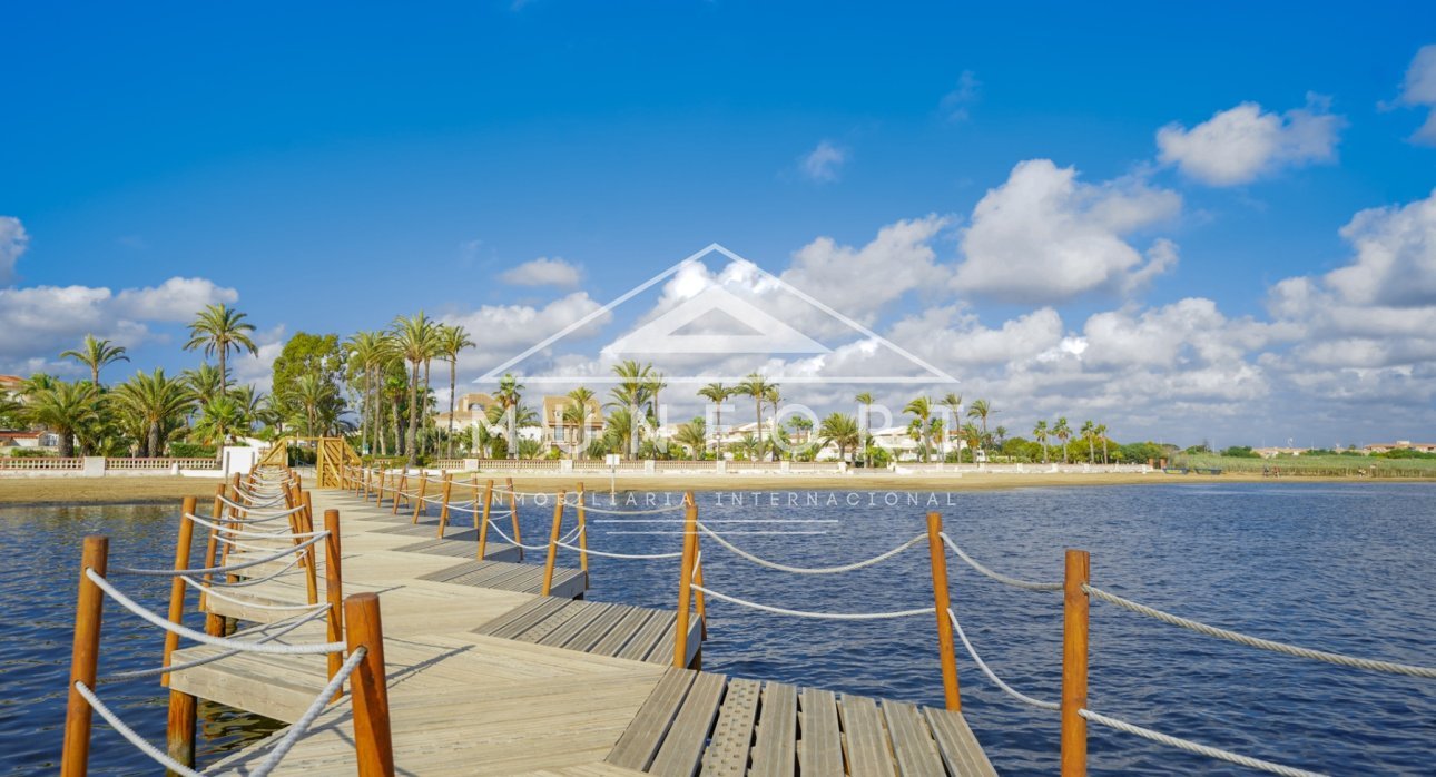 Resale - Apartments -
Los Urrutias