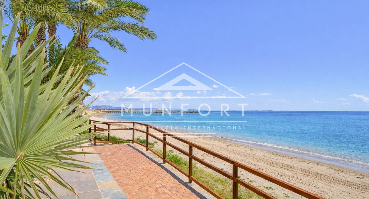 Resale - Apartments -
Los Urrutias