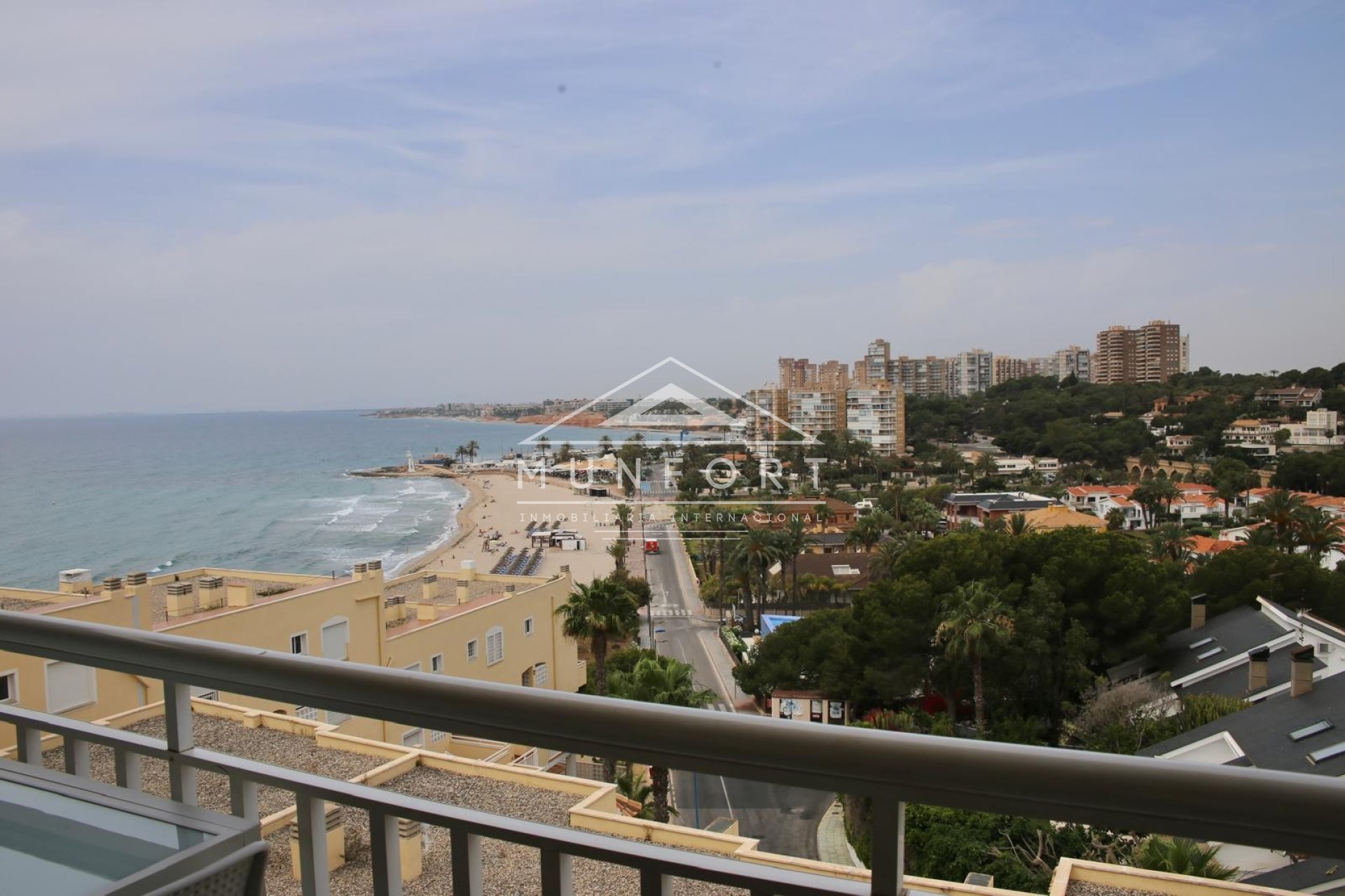 Resale - Apartments -
Orihuela Costa - Aguamarina