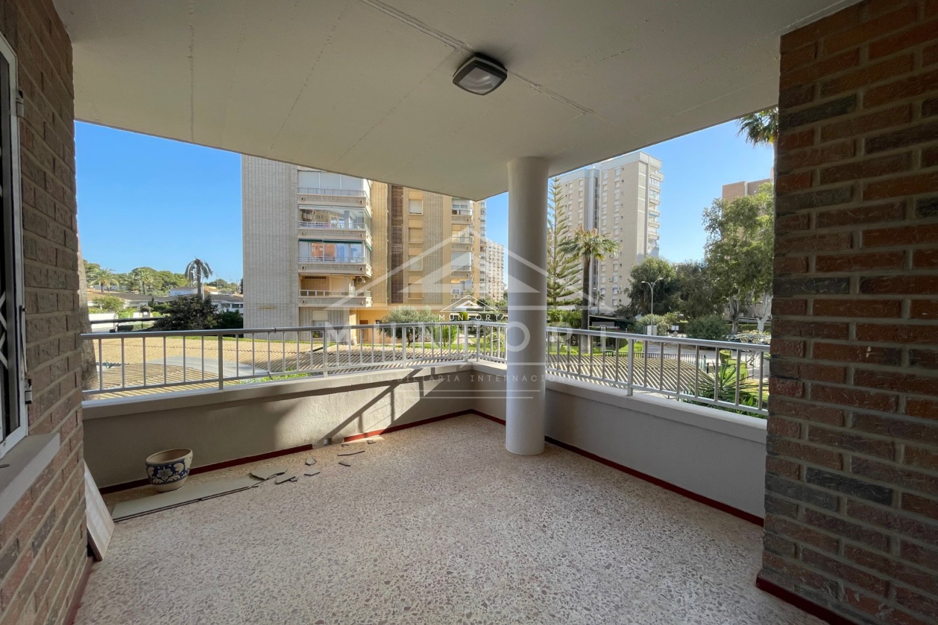 Resale - Apartments -
Orihuela Costa - Dehesa de Campoamor