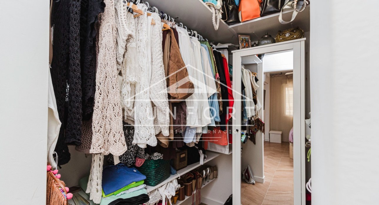 Resale - Apartments -
Orihuela Costa - Dehesa de Campoamor