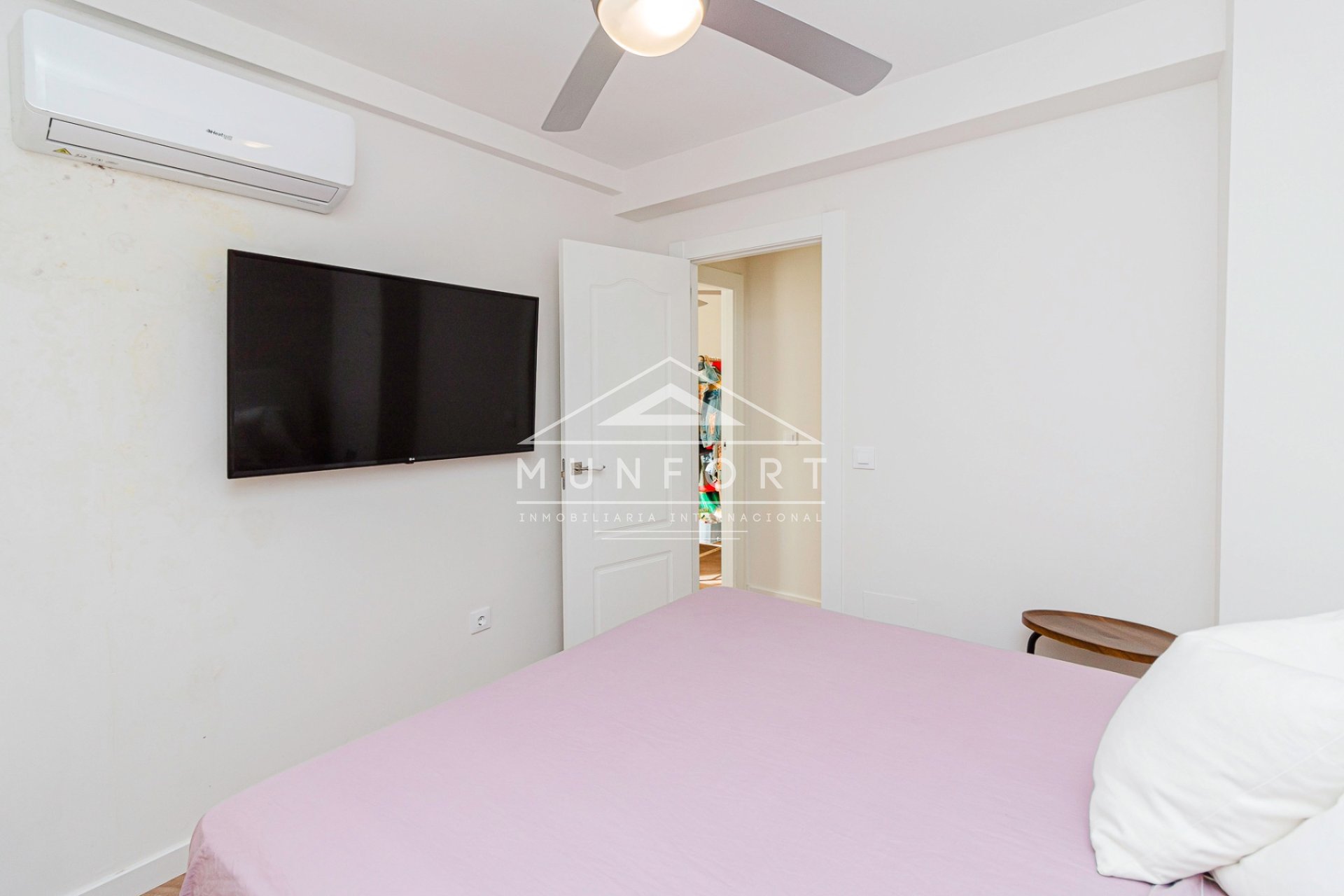 Resale - Apartments -
Orihuela Costa - Dehesa de Campoamor