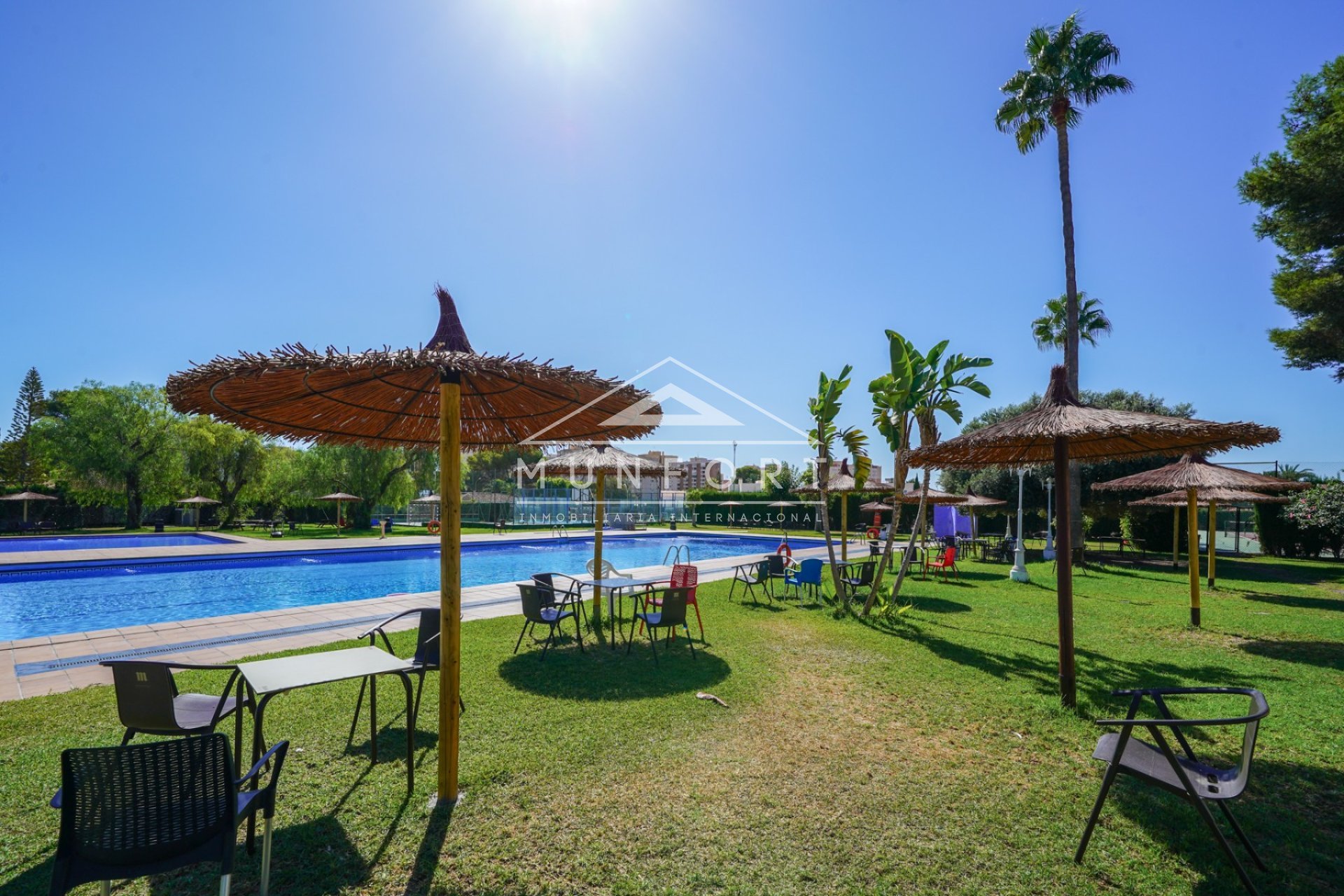 Resale - Apartments -
Orihuela Costa - Dehesa de Campoamor
