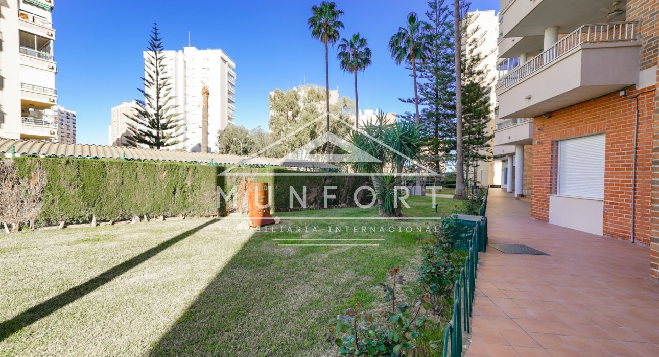 Resale - Apartments -
Orihuela Costa - Dehesa de Campoamor