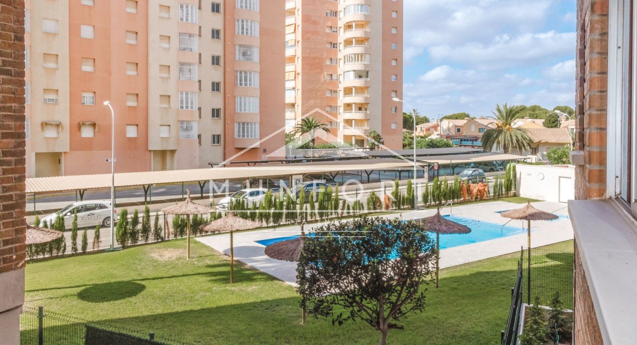 Resale - Apartments -
Orihuela Costa - Dehesa de Campoamor