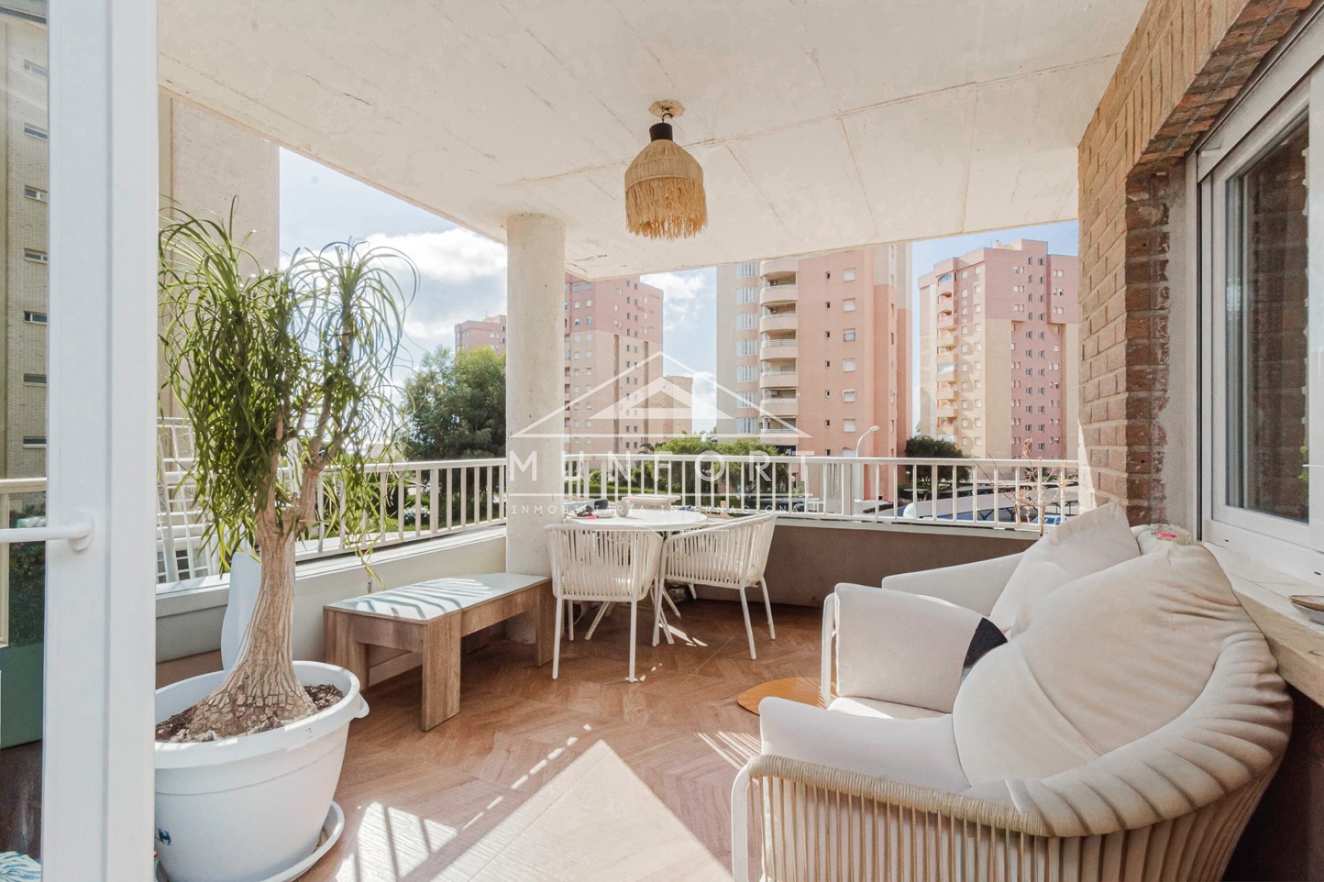 Resale - Apartments -
Orihuela Costa - Dehesa de Campoamor