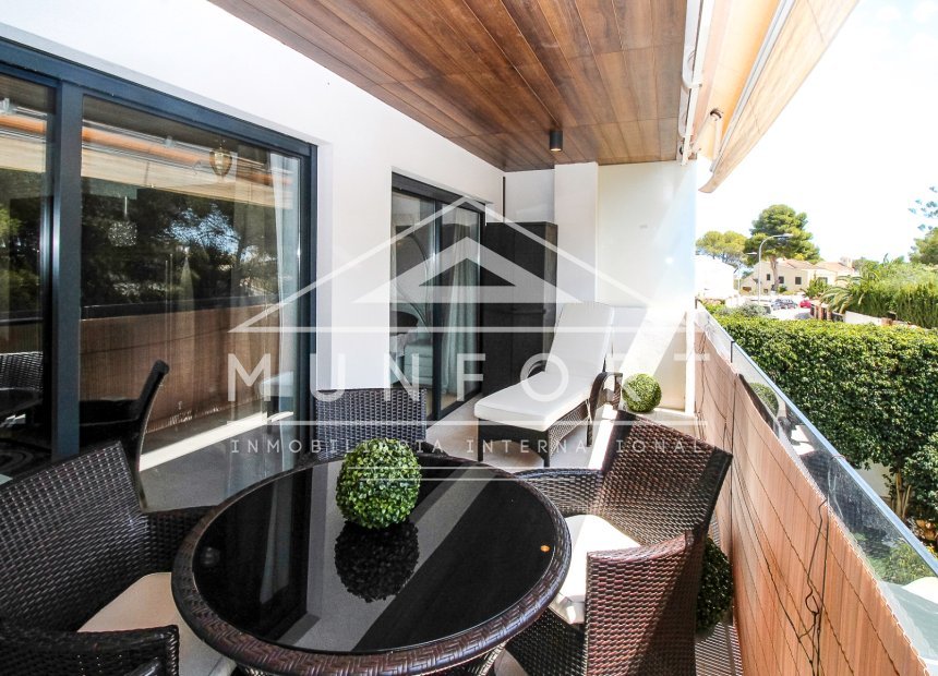 Resale - Apartments -
Orihuela Costa - Dehesa de Campoamor