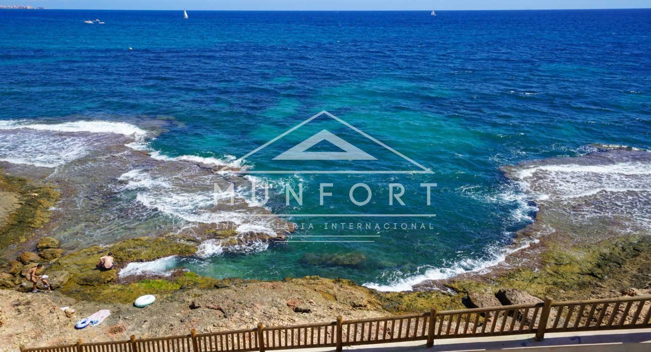 Resale - Apartments -
Orihuela Costa - Lomas de Cabo Roig