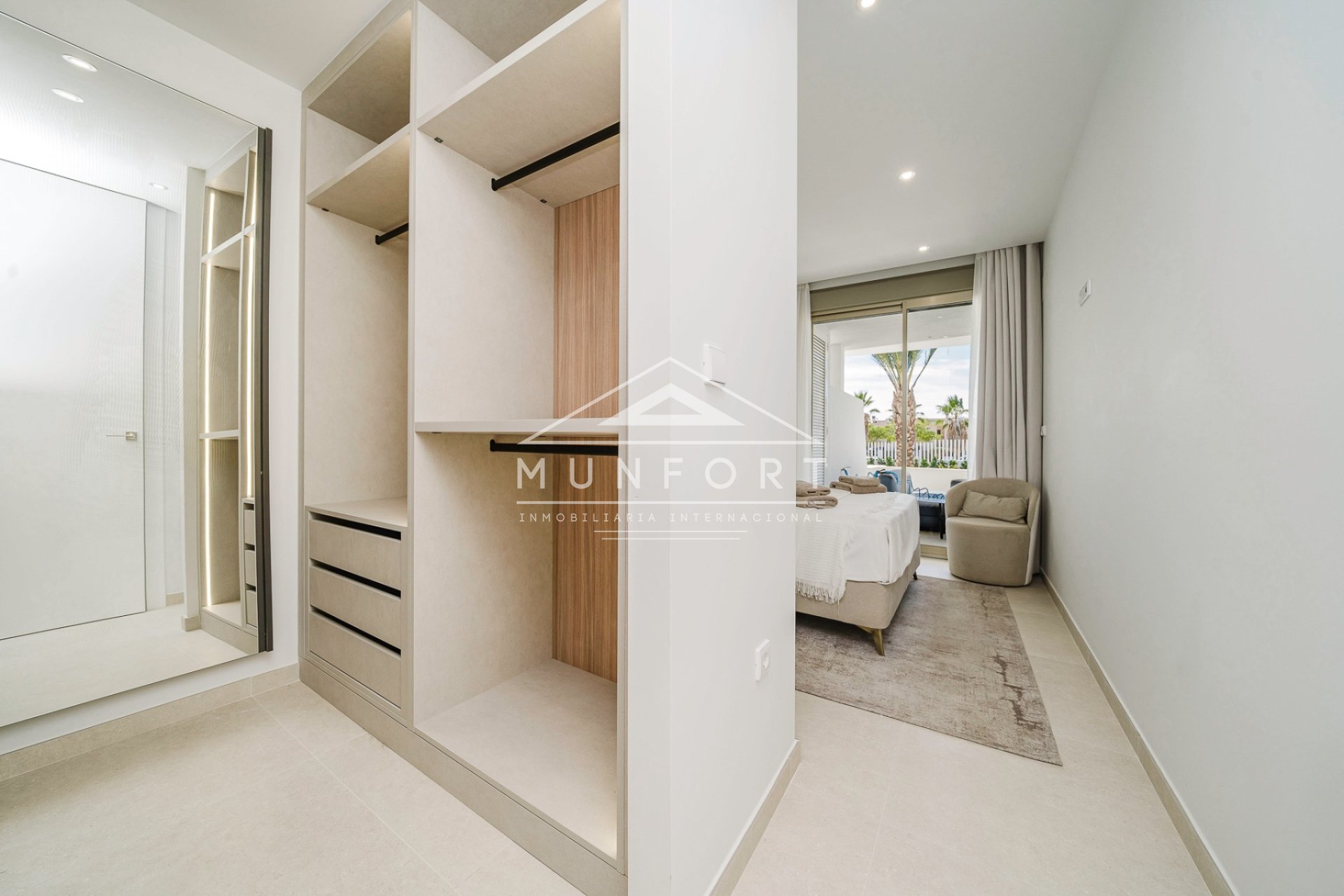 Resale - Apartments -
Orihuela Costa - Lomas de Cabo Roig