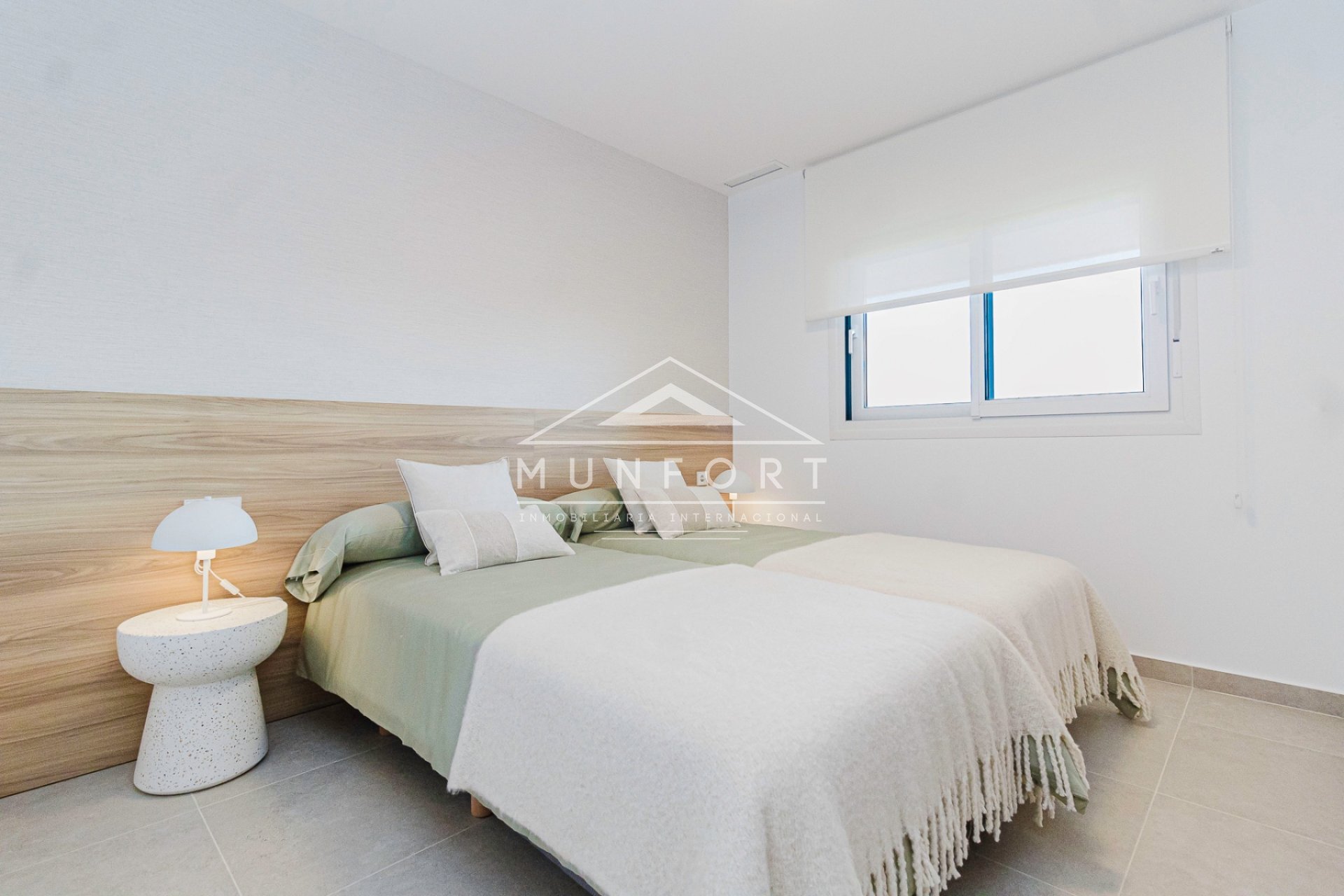 Resale - Apartments -
Orihuela Costa - Playa Flamenca