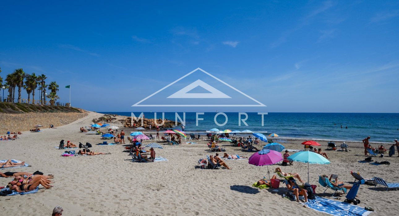Resale - Apartments -
Orihuela Costa - Playa Flamenca