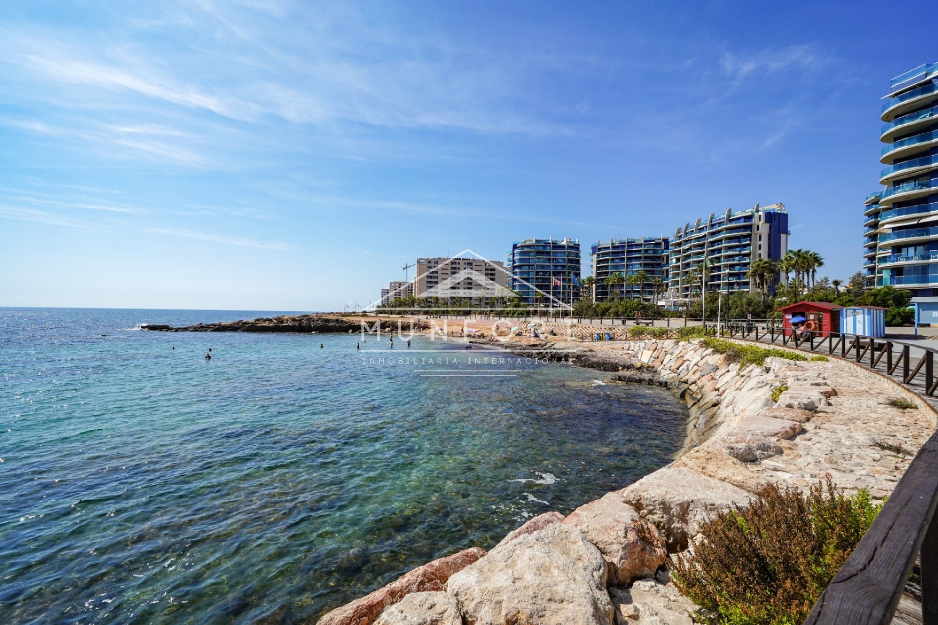 Resale - Apartments -
Orihuela Costa - Punta Prima