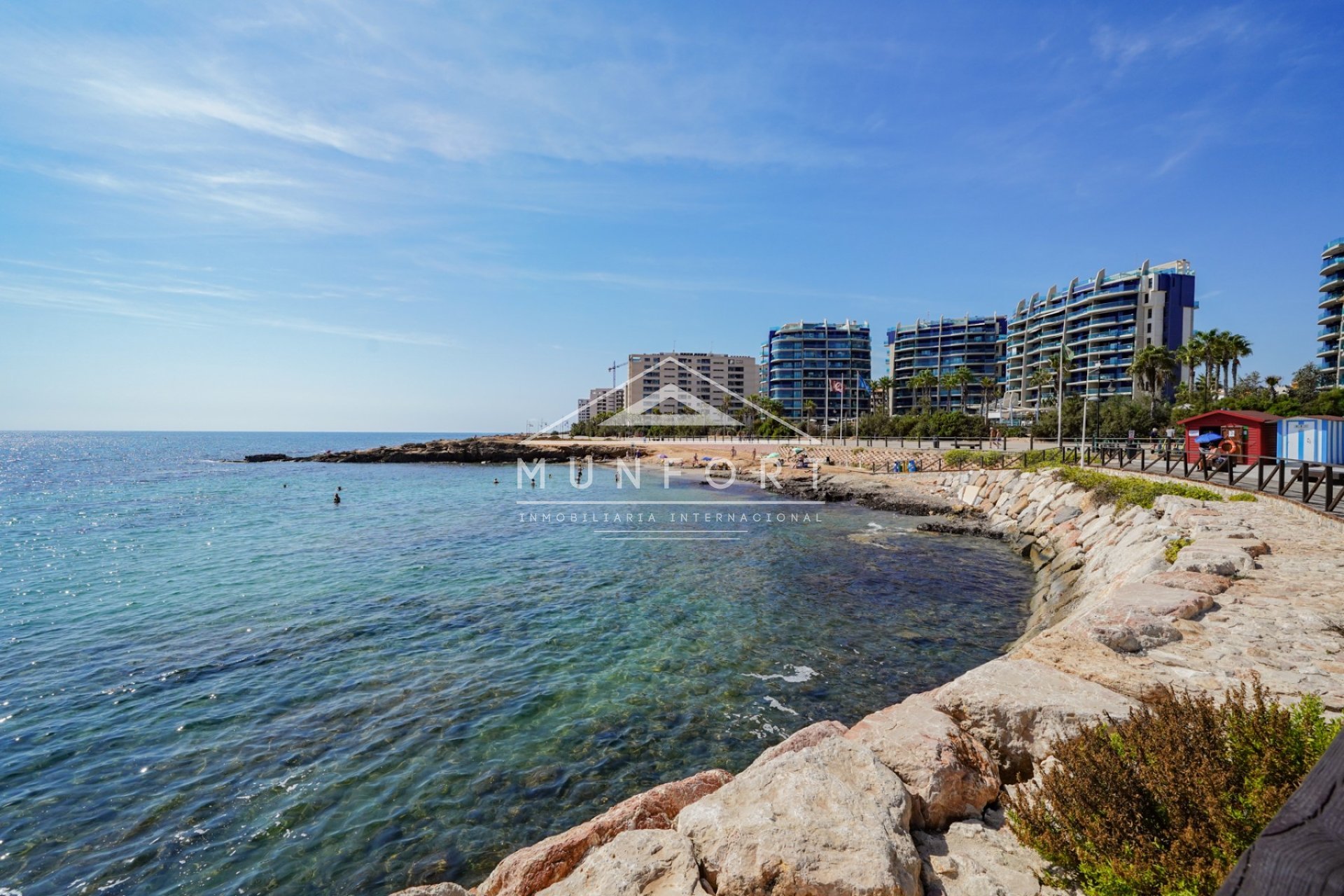 Resale - Apartments -
Orihuela Costa - Punta Prima