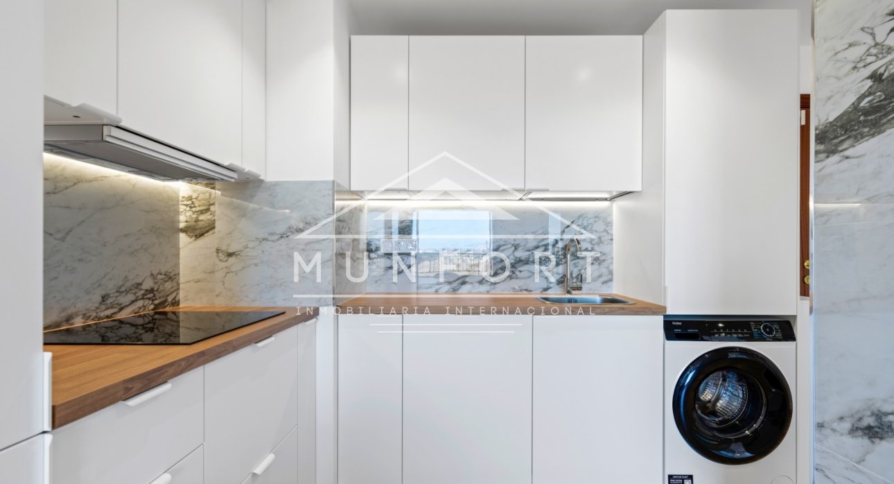 Resale - Apartments -
Orihuela Costa - Punta Prima