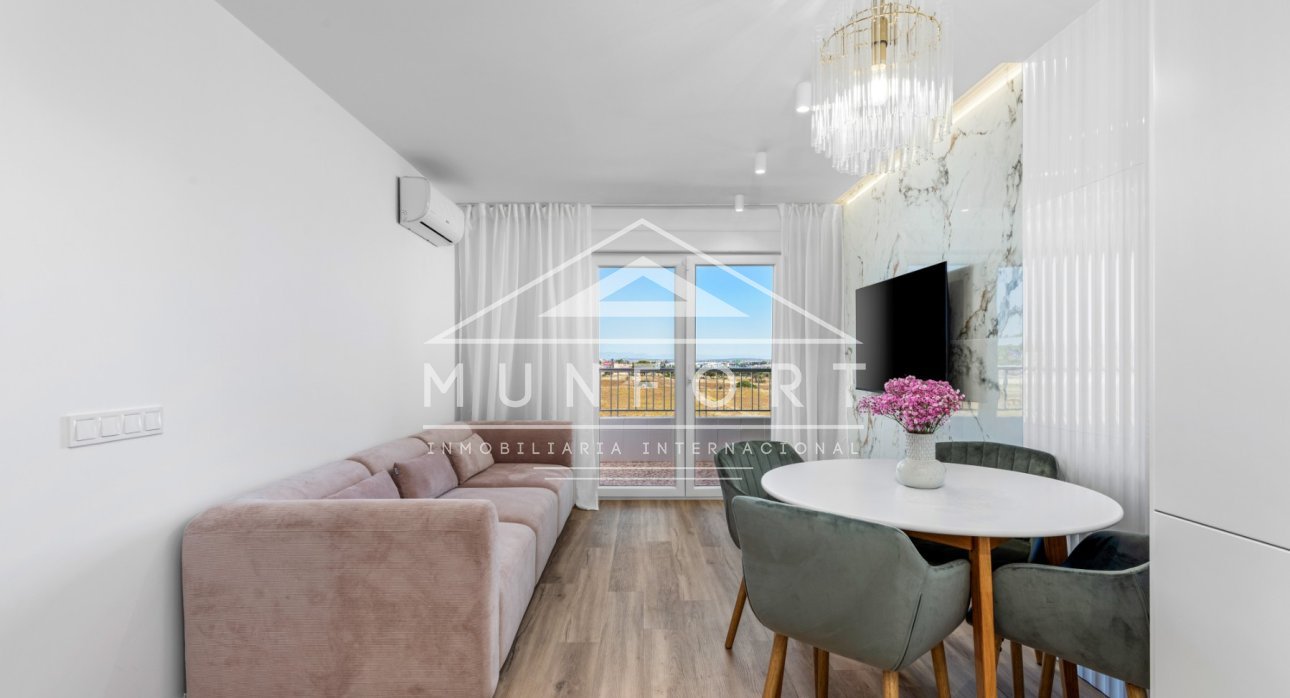 Resale - Apartments -
Orihuela Costa - Punta Prima