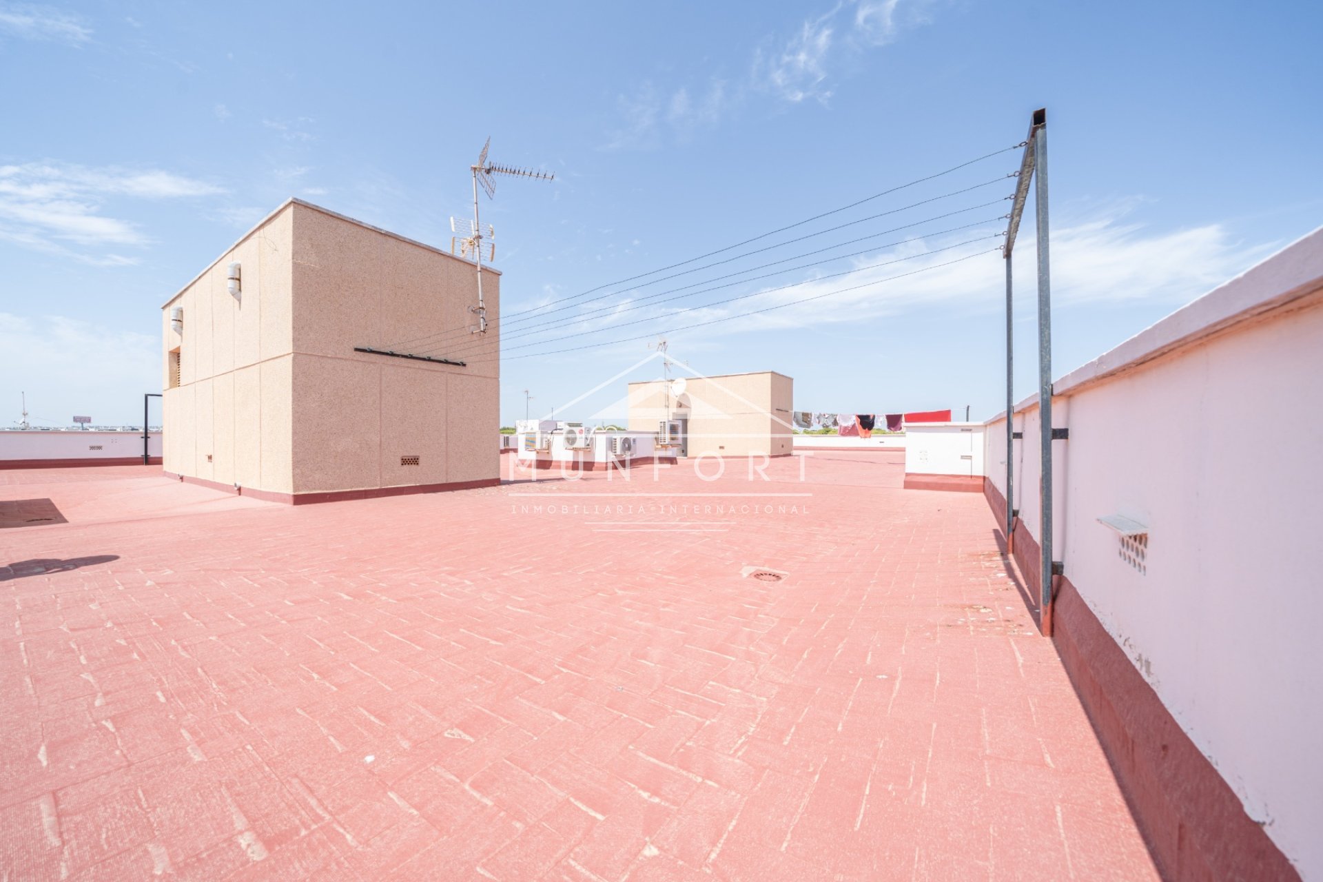 Resale - Apartments -
Orihuela Costa - Punta Prima